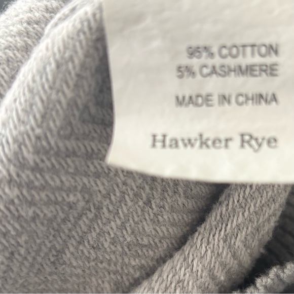 Hawker Rye Men's Grey Herringbone Premium Cotton Cashmere V Neck Sweater Large - Picture 7 of 7